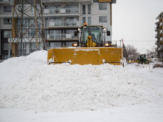 Déneigement de stationnement de condominium