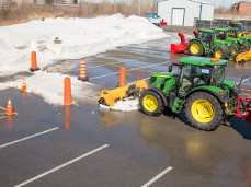 Formation des opérateurs de tracteur de déneigement
