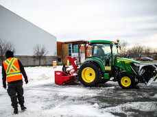 Formation des opérateurs de tracteur de déneigement