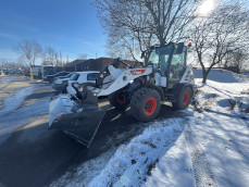 BOBCAT L85 (chargeur sur roues) godet et fourches